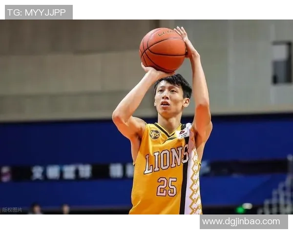 赵岩昊:从青涩新星到篮球场上的耀眼明星之路与成长故事